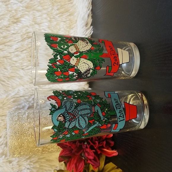 Pepsi Taco Bell 12 Days of Christmas Glasses - Picture 1 of 14